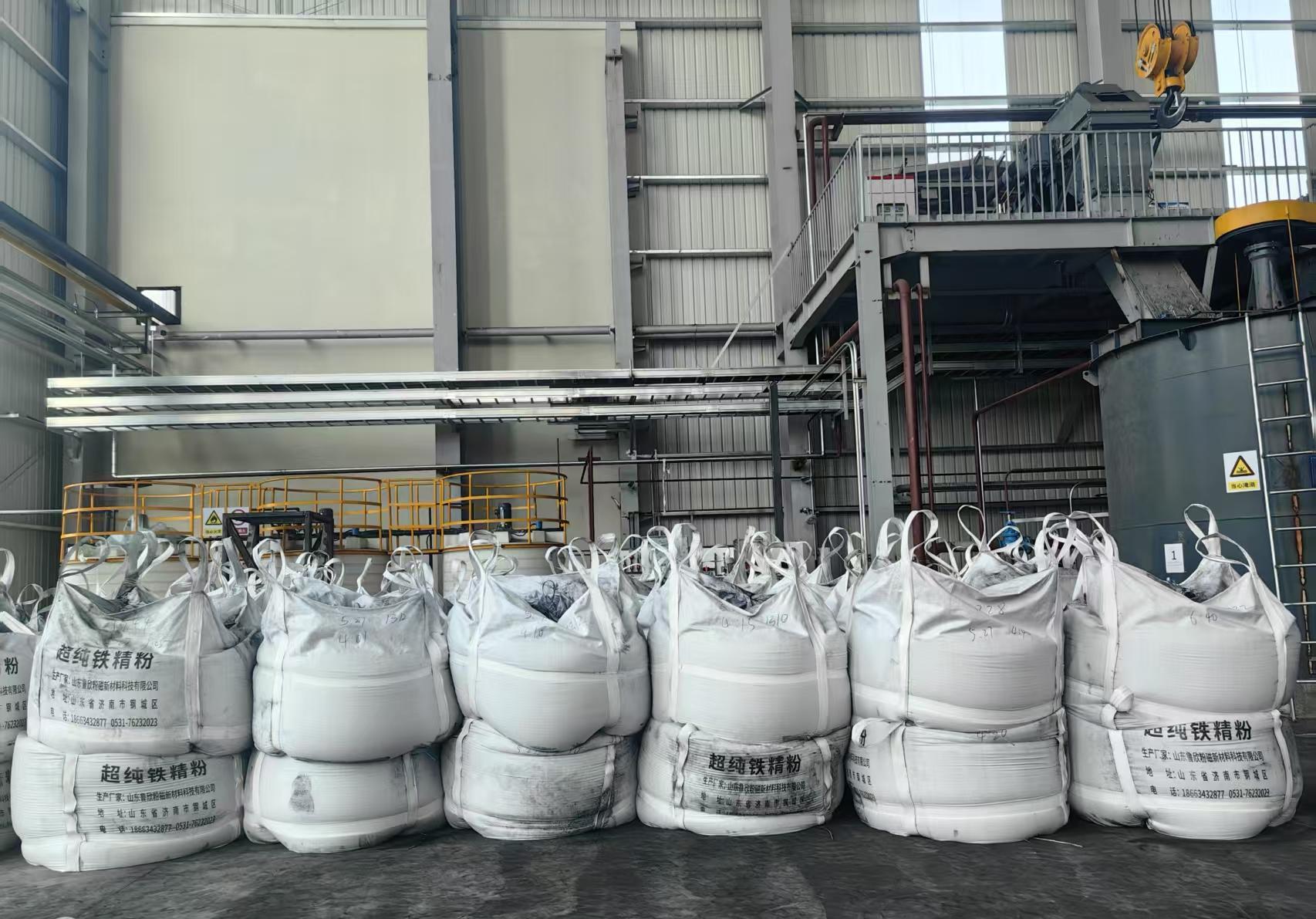 �����F����